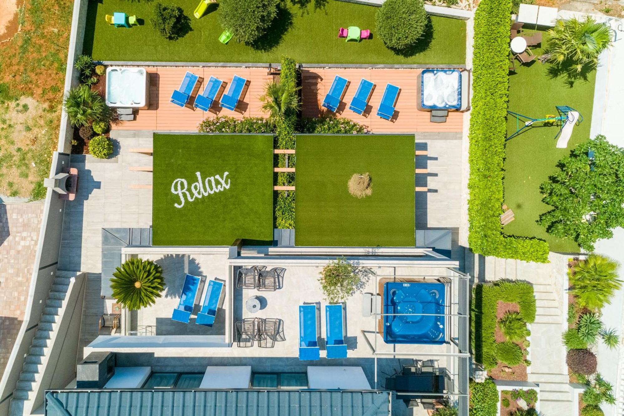 ツリクヴェニツァRelax Derossi 2アパートメント エクステリア 写真